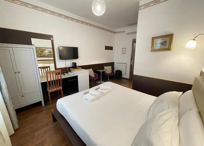 Hotel Gold House Roma